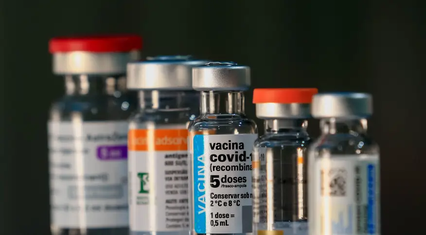 O que é que os Estados Unidos podem aprender da campanha de vacinação contra a COVID do Brasil